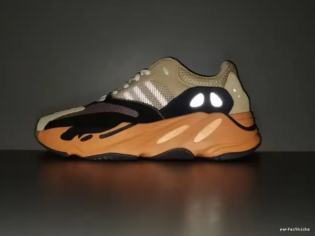 Yeezy Boost Amber GW0297 Adidas 700 Enflame 0608